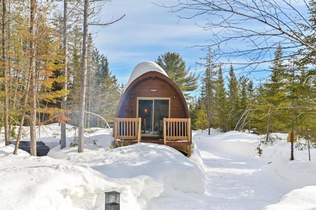 Chalet Alice A Louer Avec Spa Mauricie Saint-Alexis-des-Monts Zewnętrze zdjęcie